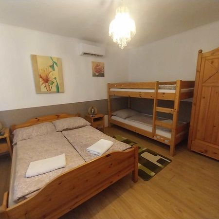 Hotel Liptak Vendeghaz Tokaj Exterior foto
