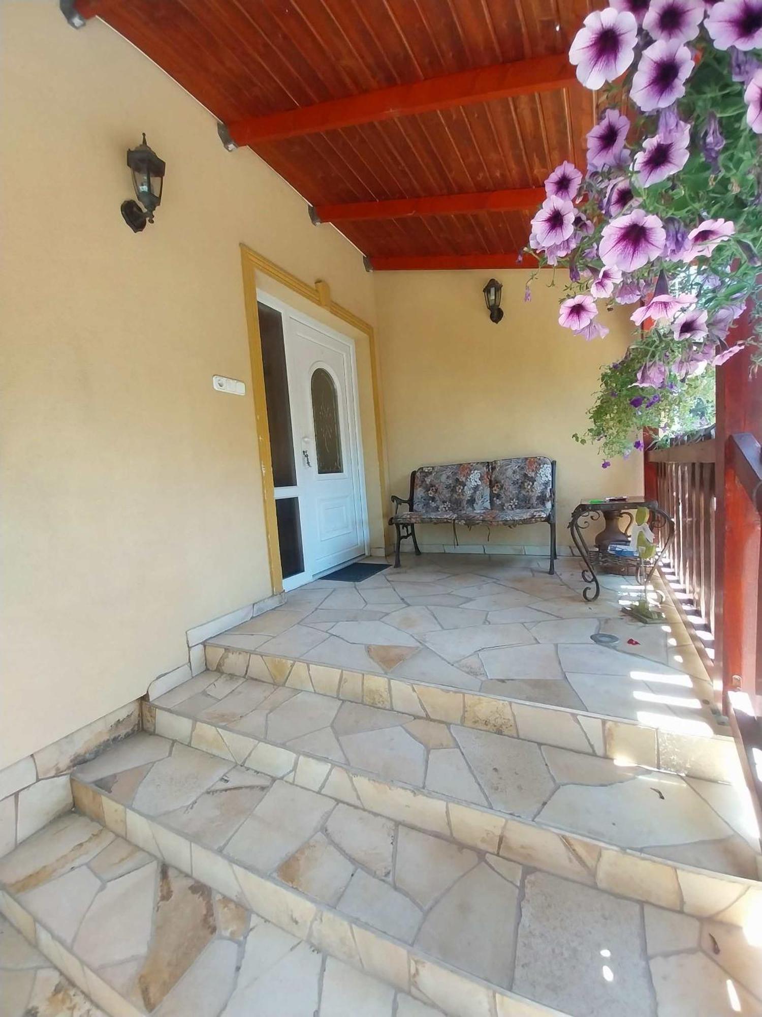Hotel Liptak Vendeghaz Tokaj Exterior foto